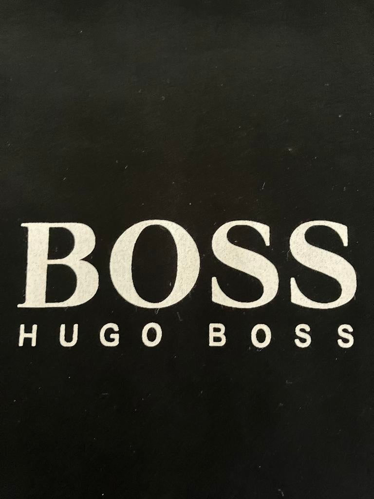 Verpakkingszakje HUGO BOSS, vierkant 40 cm., Handtassen en Accessoires, Tassen | Damestassen, Ophalen of Verzenden