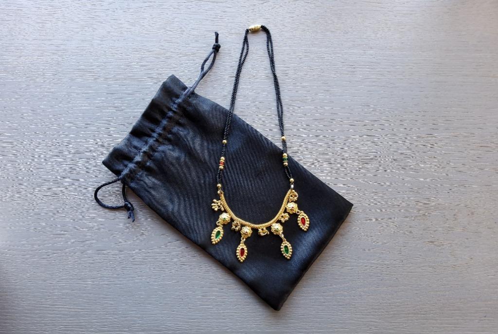 Bijouterie, collier, collier, collier, bijoux de cou, nouvea, Enlèvement ou Envoi, Autres couleurs, Or, Avec pendentif