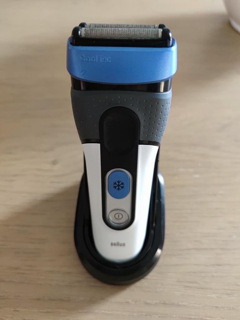 Rasoir électrique Braun, Ophalen