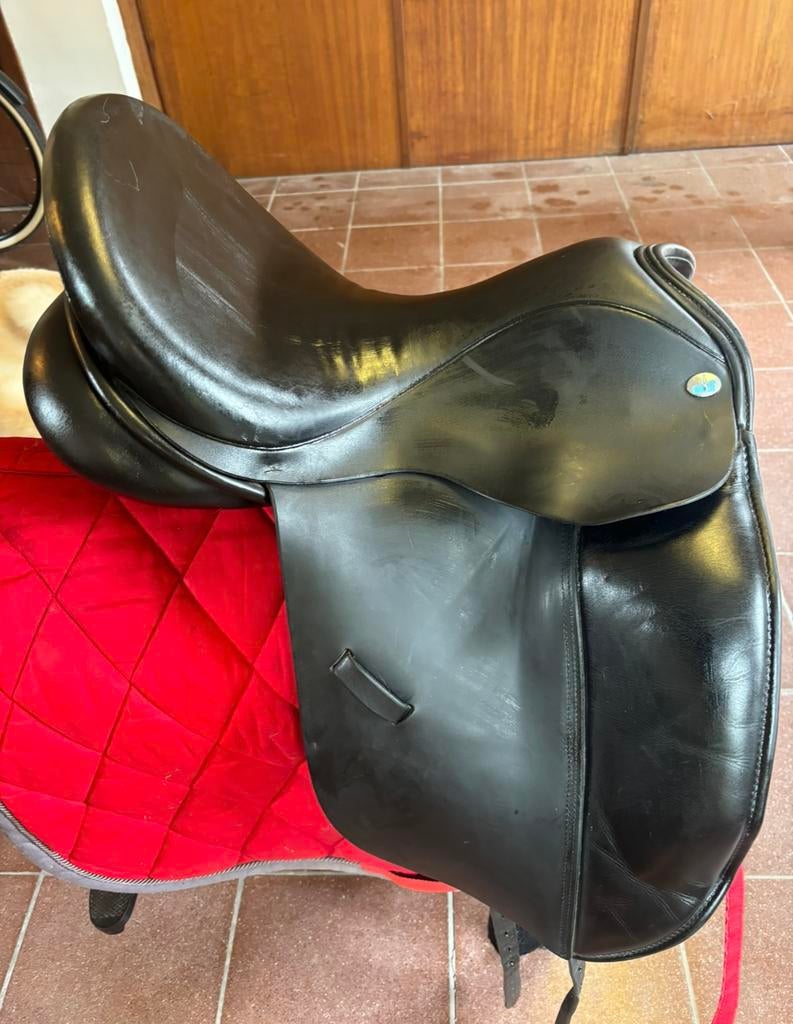 Msfc dressuur zadel, Ophalen, Zo goed als nieuw, Dressuur