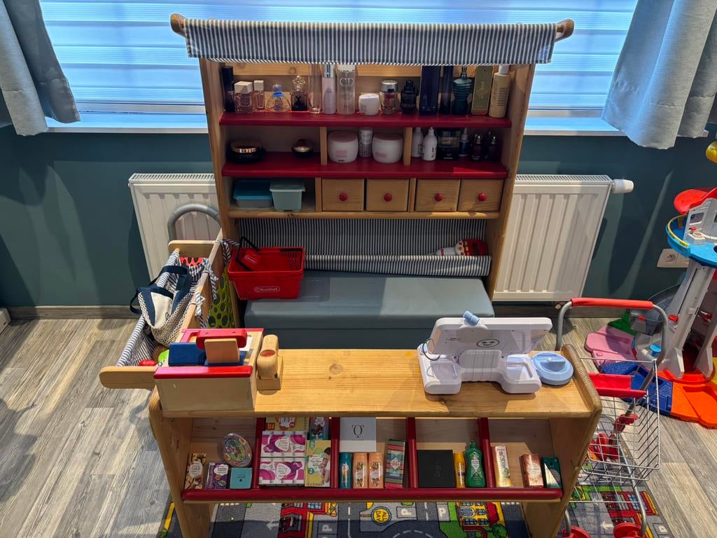 magasin de jouets Pinolino, Enlèvement, Utilisé