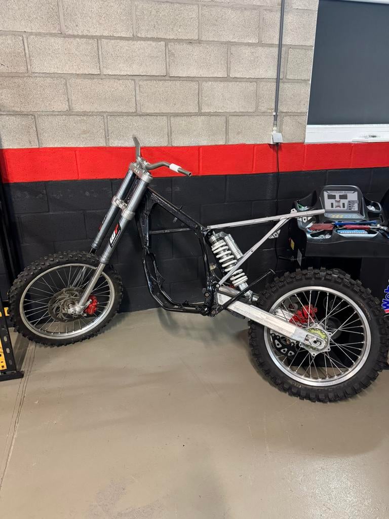 Ktm 400, Ophalen of Verzenden, Zo goed als nieuw