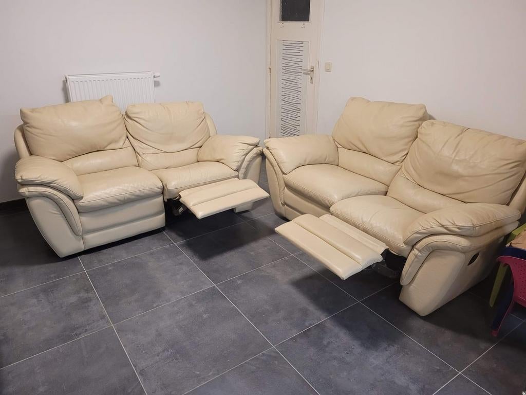Salon en cuir beige – 2 canapés 2 places avec relax, Leer