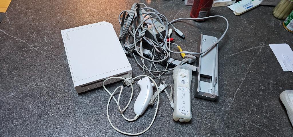 Wii blanche, Consoles de jeu & Jeux vidéo, Enlèvement ou Envoi, Utilisé