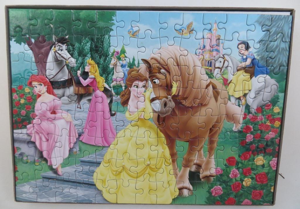 Disney Princess puzzel King 5 + 100 stukken, Kinderen en Baby's, Speelgoed | Kinderpuzzels, Ophalen of Verzenden, Meer dan 50 stukjes