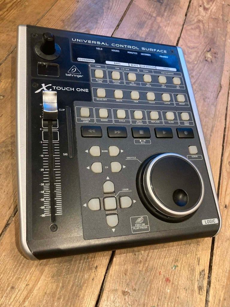 Behringer X Touch One (uitstekende staat), Muziek en Instrumenten, Ophalen of Verzenden, Zo goed als nieuw