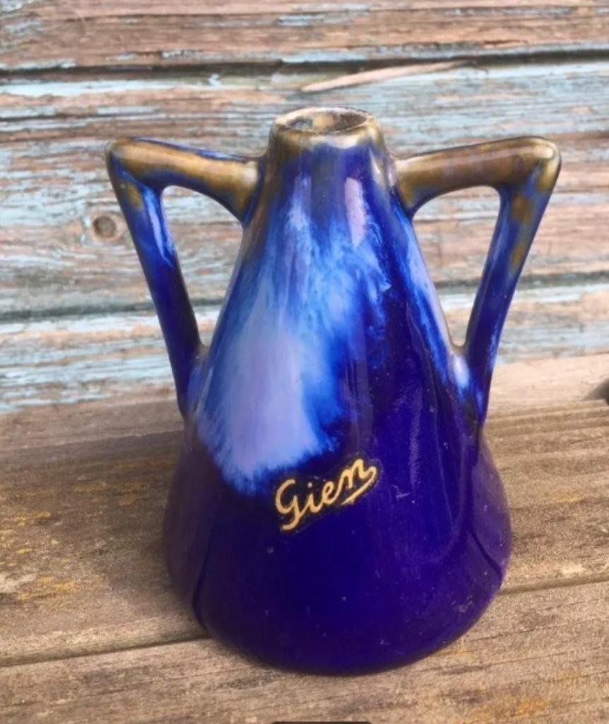 Midcentury, porceleinen vaasje van Frans merk “Gien”, Antiek en Kunst, Ophalen of Verzenden