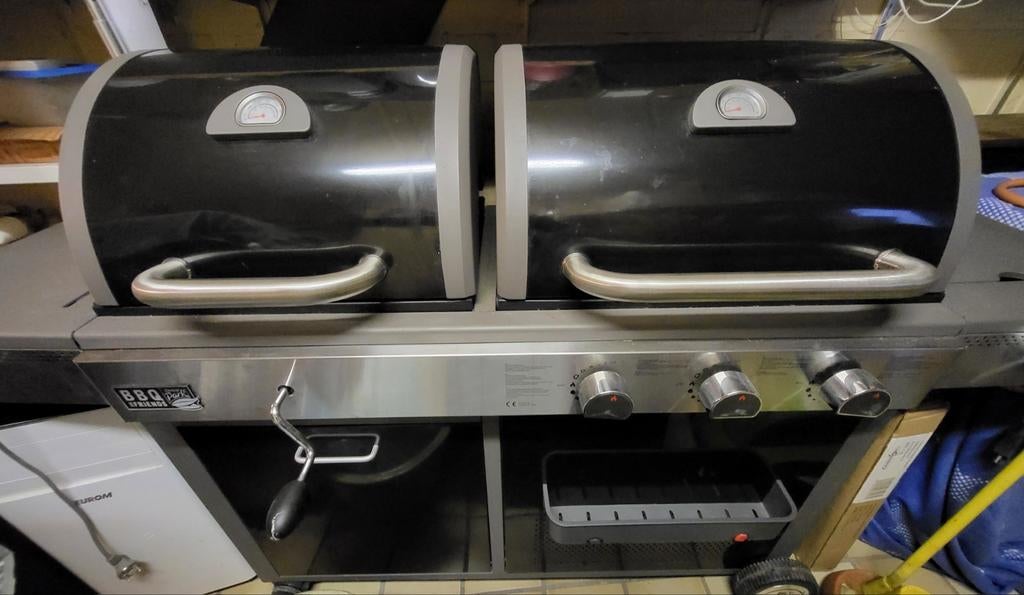 Bbq, Ophalen, Zo goed als nieuw