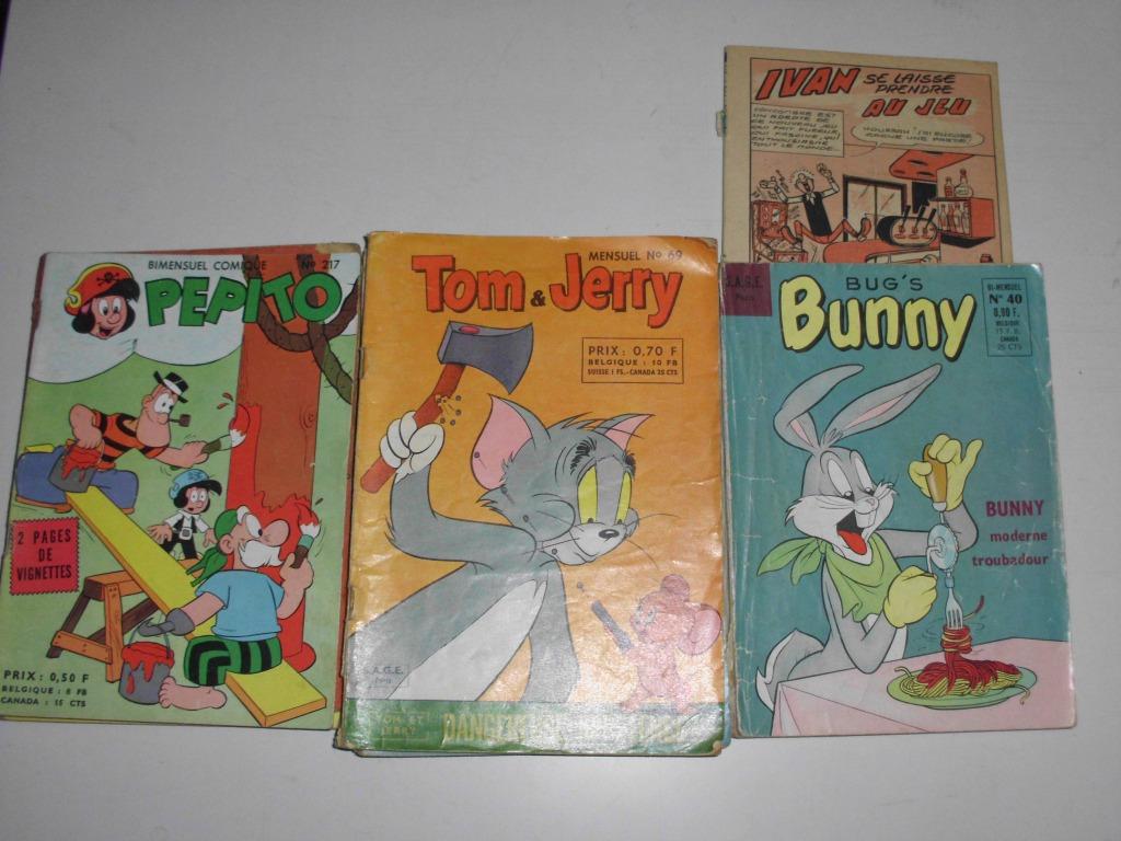 stripverhalen klein formaat(Frans) 18x13cm-8st, Boeken, Meerdere stripboeken, Ophalen of Verzenden, Gelezen