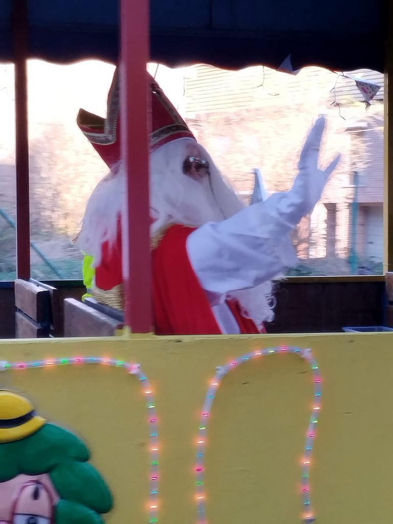 Sinterklaas bezoek, Ophalen