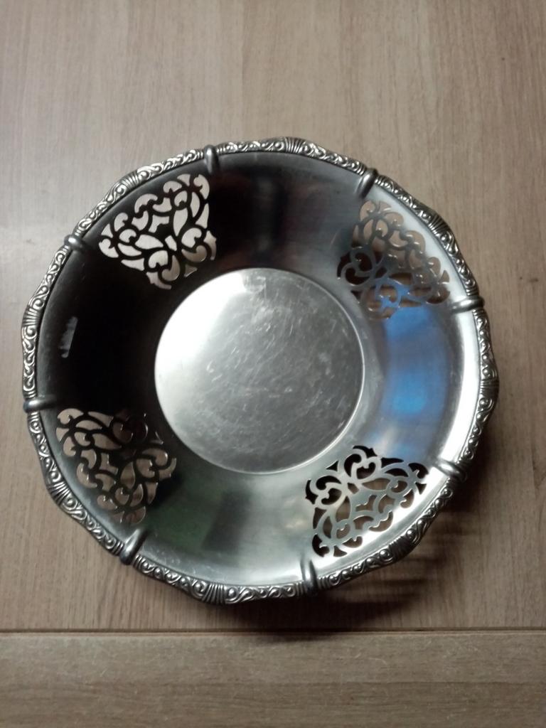 Inox schotel   2€, Huis en Inrichting, Ophalen