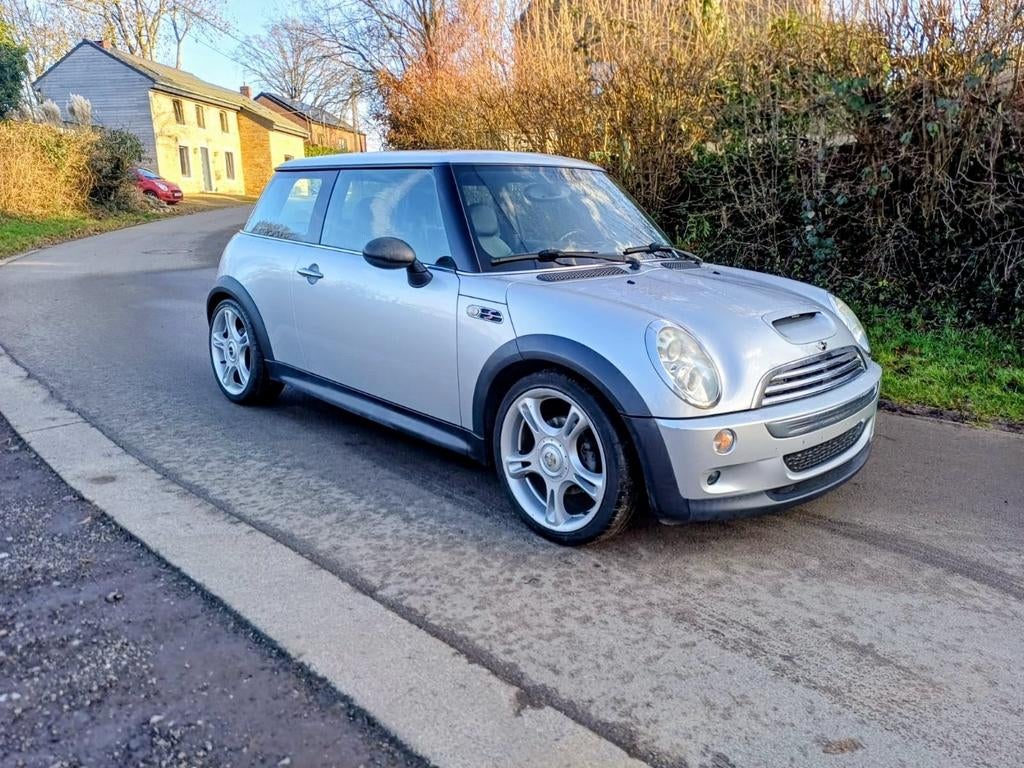 Mini cooper s R53 John cooper works ph 2, carnet/carpas, Auto's, Mini, Voorwielaandrijving, 4 zetels, 4 cilinders, Leder