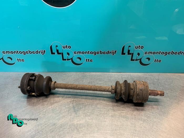 Arbre de transmission arrière gauche d'un Mercedes 190E/D (, 3 mois de garantie, Utilisé, -, -