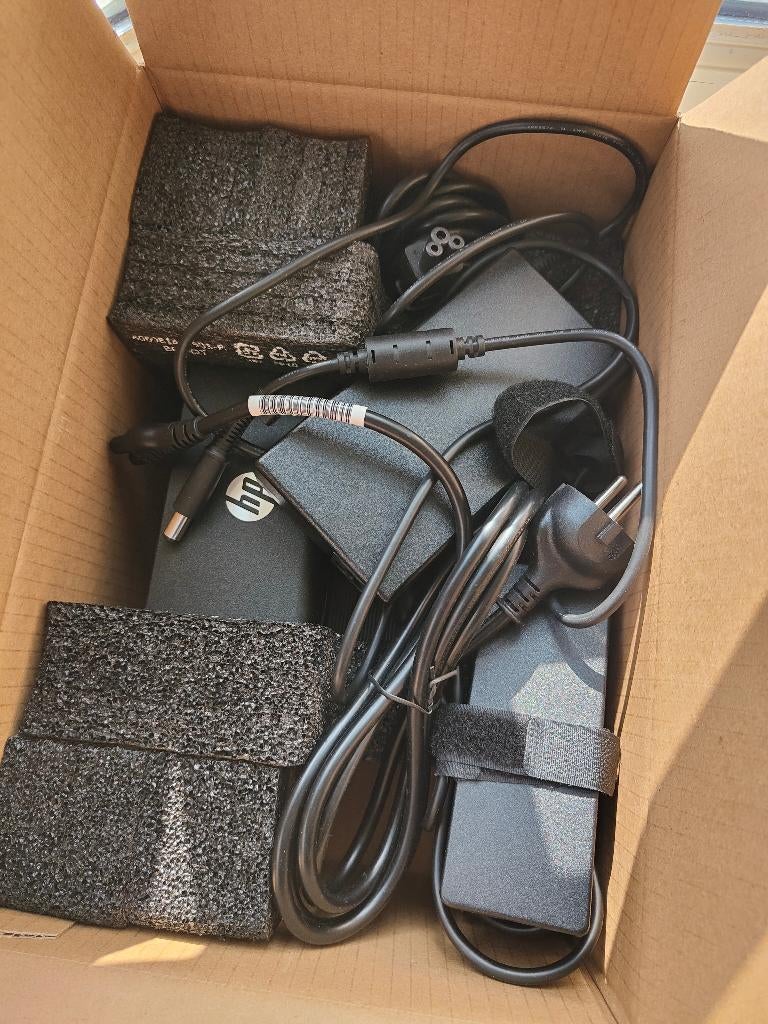 HP Docking Station 90 Watt met USB 3.0 (A7E32ET), Ophalen, Gebruikt, Docking station, Hp