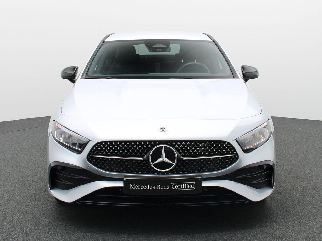 Mercedes-Benz A-Klasse 250 e AMG Line BERLINE + NIGHTPAKKET, Autos, Achat, 4 portes, Entreprise, 16 kWh