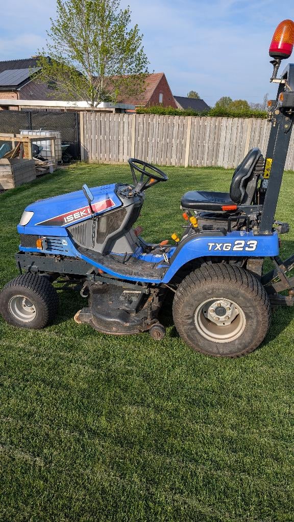 Mini tractor Iseki TXG 23-4x4-Hydrostaat-840 werkuren, Zakelijke goederen, Landbouw | Tractoren, Gebruikt, Tot 2500, Tot 80 Pk