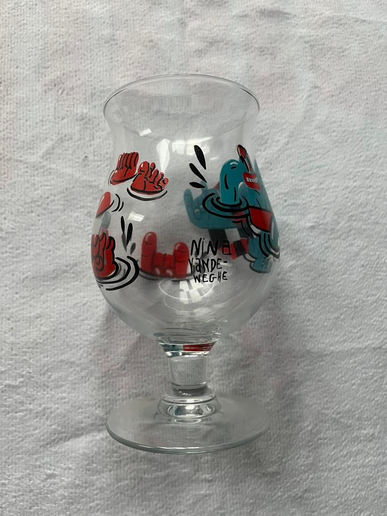 Duvel nina, Enlèvement, Neuf, Verre à bière