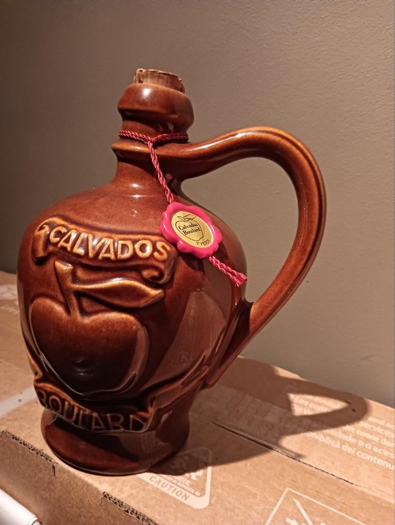 Bouteille de Calvados, Enlèvement ou Envoi