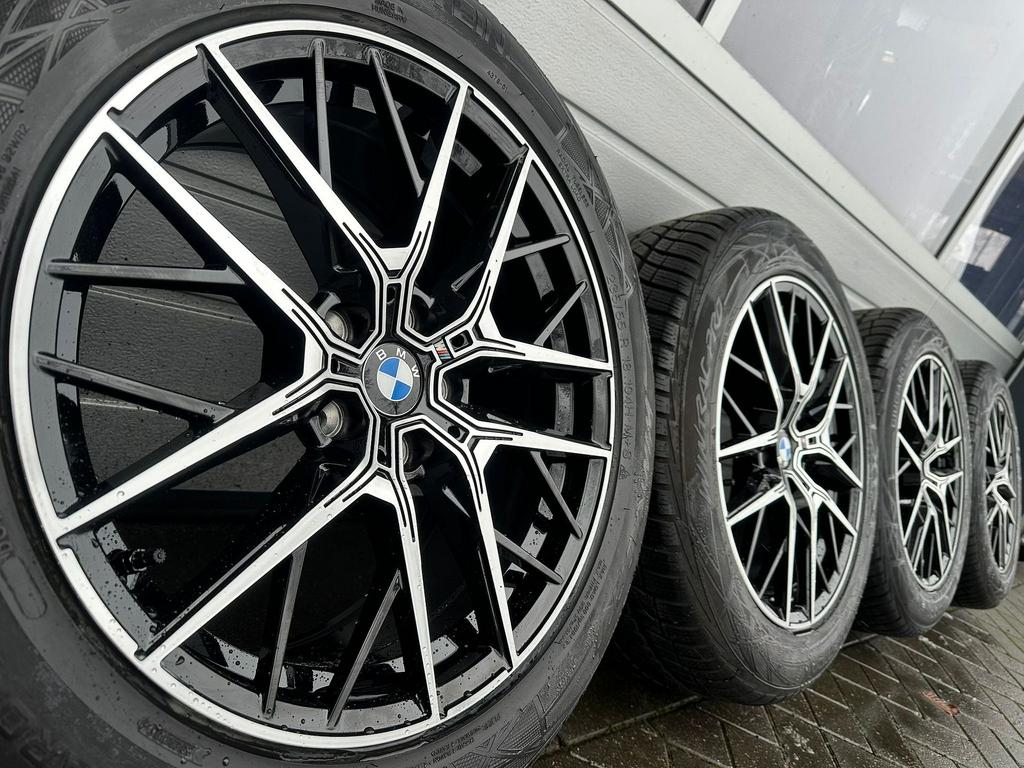18 inch BMW X1 X2 IX1 IX2 U11 U10 U11 U12 velgen banden, 18 inch, -, -, Banden en Velgen
