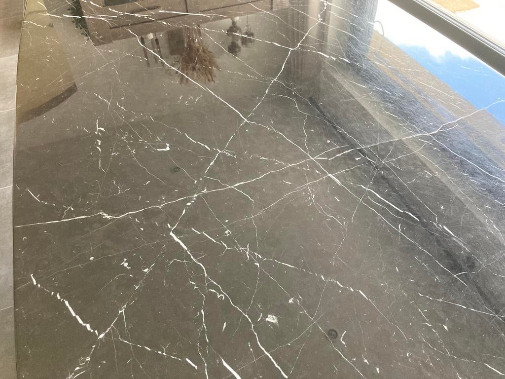 Zwarte marmeren eettafel met witte aders, Ophalen, Overige materialen, Gebruikt, 200 cm of meer