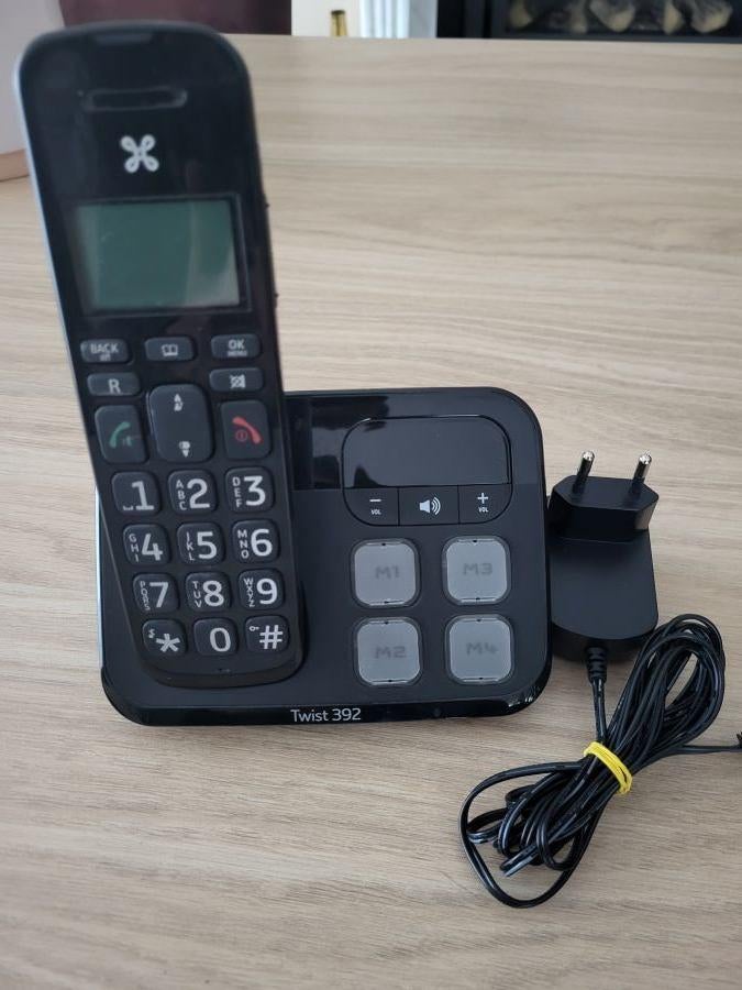 vaste telefoon met grote cijfers.werkt draadloos., Enlèvement, Utilisé, 1 combiné