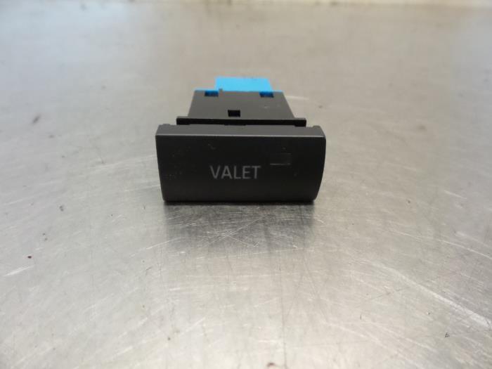 Schakelaar van een Audi A4 (A4 07-), Gebruikt, -, -, Ophalen of Verzenden