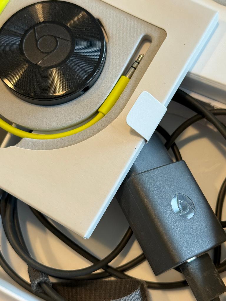 Google Chromecast AUDIO, Audio, Tv en Foto, Mediaspelers, Ophalen of Verzenden, Gebruikt