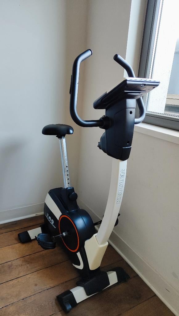 Gratuit Vélo Kettler — fonctionne, écran défectueux, Sports & Fitness, Appareils de fitness, Utilisé, Vélo d'appartement, Jambes
