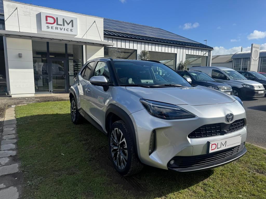 Toyota Yaris Cross 1.5 hev Elegant 10/24 24.000km full opt, Autos, Toyota, Argent ou Gris, Achat, Euro 6, Entreprise