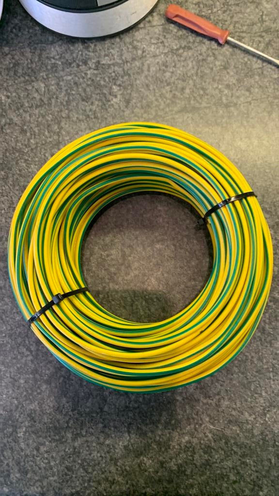 aardingsdraad  geel groen 1x6 mm2(HO7V-U), Bricolage & Construction, Électricité & Câbles, Enlèvement