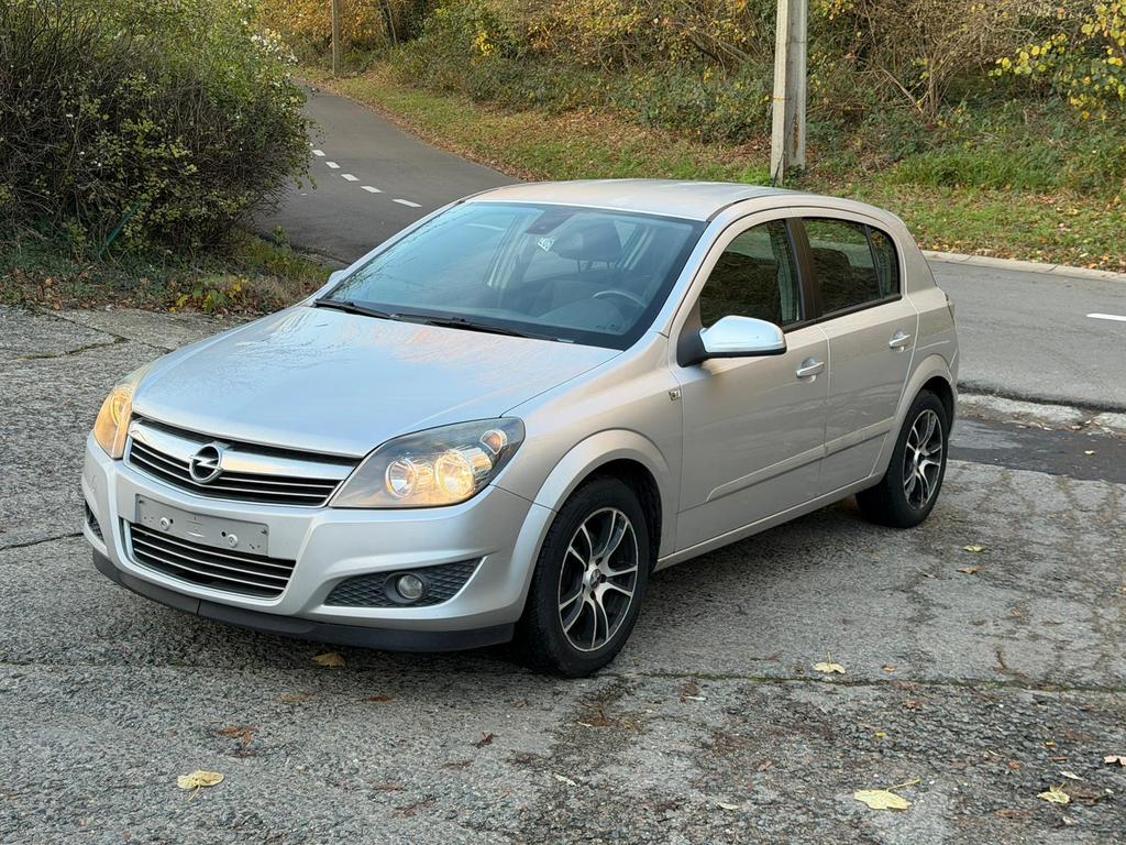 Opel Astra H 1.6 essence 2007 prête à immatriculer, Autos, Opel, Bluetooth, Argent ou Gris, Achat, Entreprise