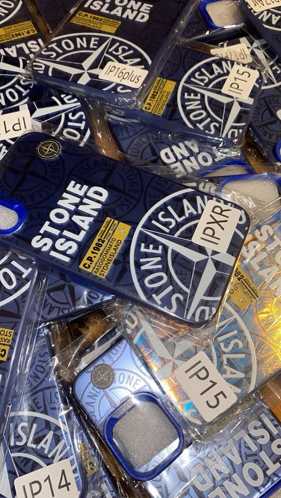 Iphone hoesje stone island, Télécoms, Téléphonie mobile | Housses, Coques & Façades | Apple iPhone, Enlèvement, Neuf, IPhone SE (2022)