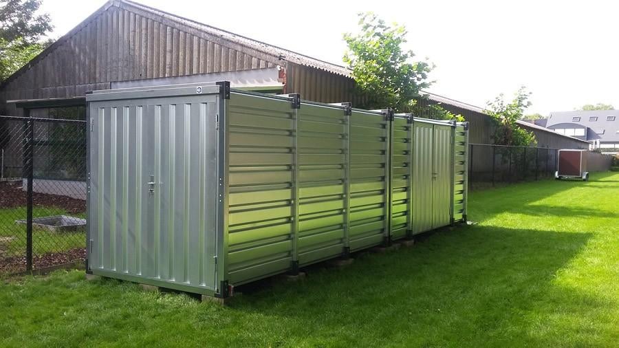 opslag/hooi/stro/diervoeding/container/snelbouwcontainer, Januari, Geslacht onbekend