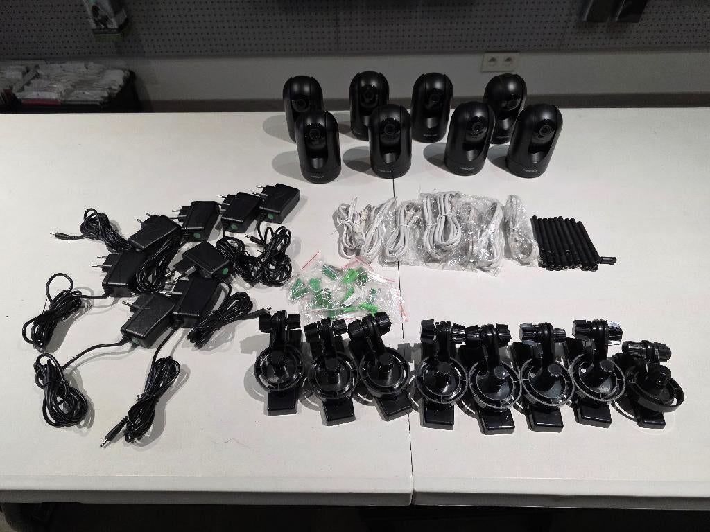 8x Foscam R4M 2K IP camera set – volledig werkend, Ophalen of Verzenden, Zo goed als nieuw, Binnencamera