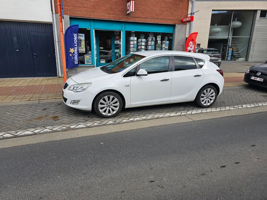 Opel astra 1.4 Benzine, Autos, Opel, Achat, Entreprise, Astra, Essence