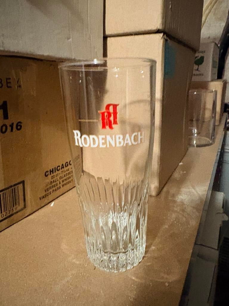 Retro vintage rodenbach glas, Verzamelen, Ophalen, Nieuw, Bierglas
