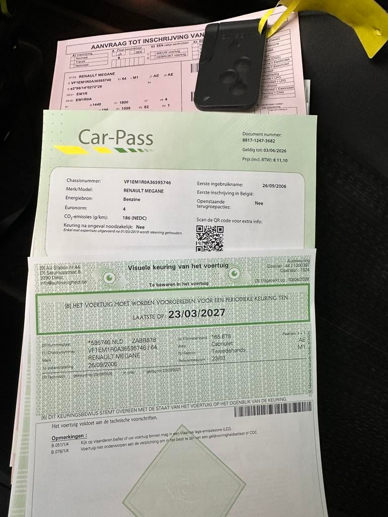 Renault Megane Cabrio 1.6-16V Airco, Carplay & 1j GARANTIE, Auto's, Stof, 4 cilinders, Cabriolet, Bedrijf