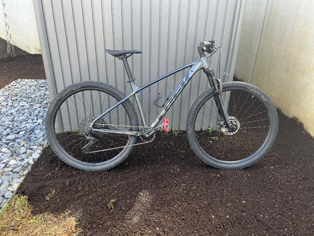 Trek X-Caliber 8 2021, Vélos & Vélomoteurs, Enlèvement ou Envoi, Comme neuf, Hommes, Trek