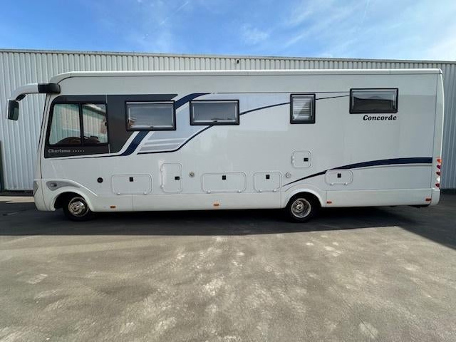 concorde charisma met smart garage of fiat 500, Caravanes & Camping, Camping-cars, Intégral, Diesel, Automatique, Particulier