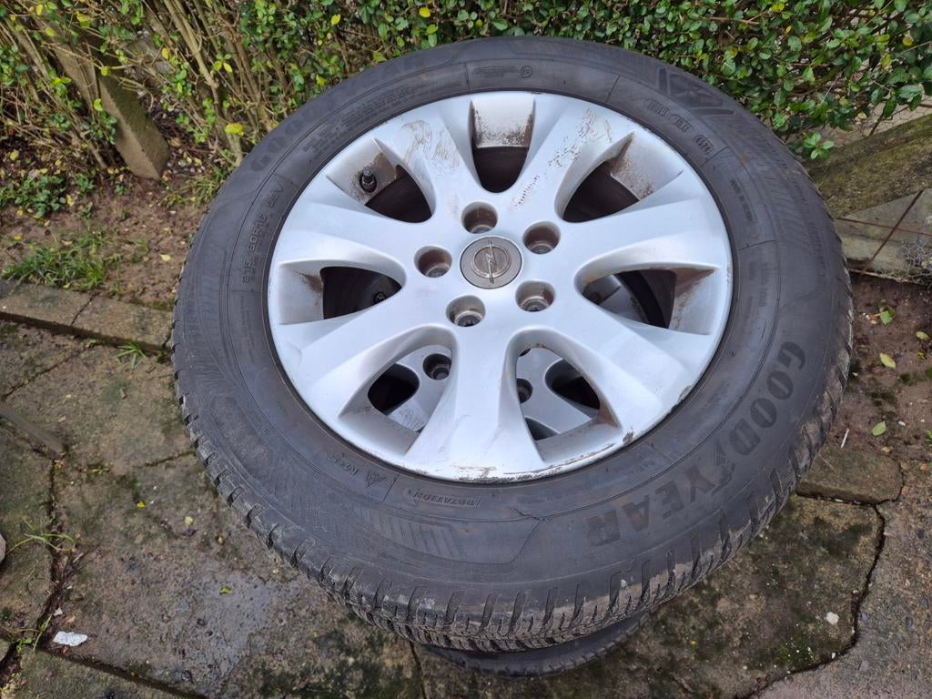 Jantes 215/60/16 pour opel zafira model 2017 prix 50€, 4 Saisons, Véhicule de tourisme, Utilisé, Jante(s)