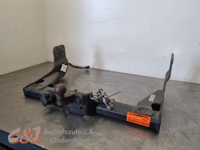 Crochet d'attelage d'un Ford Transit Custom, -, 3 mois de garantie, -, -