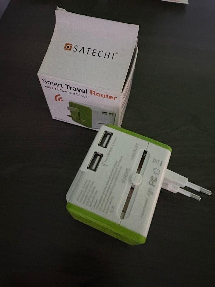 Slimmen reisstekker en router, Ophalen of Verzenden, Zo goed als nieuw