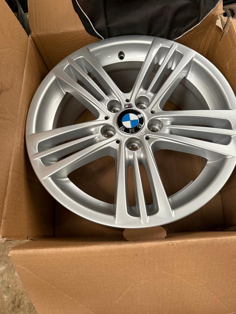 Jantes BMW 18 pouces (Série M), Autos : Pièces & Accessoires, Neuf, Véhicule de tourisme, Pneus été, 18 pouces