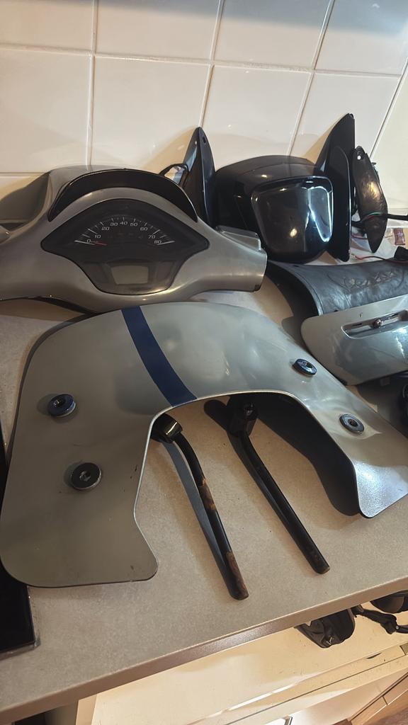 Onderdelen vespa sprint, Motoren, Ophalen