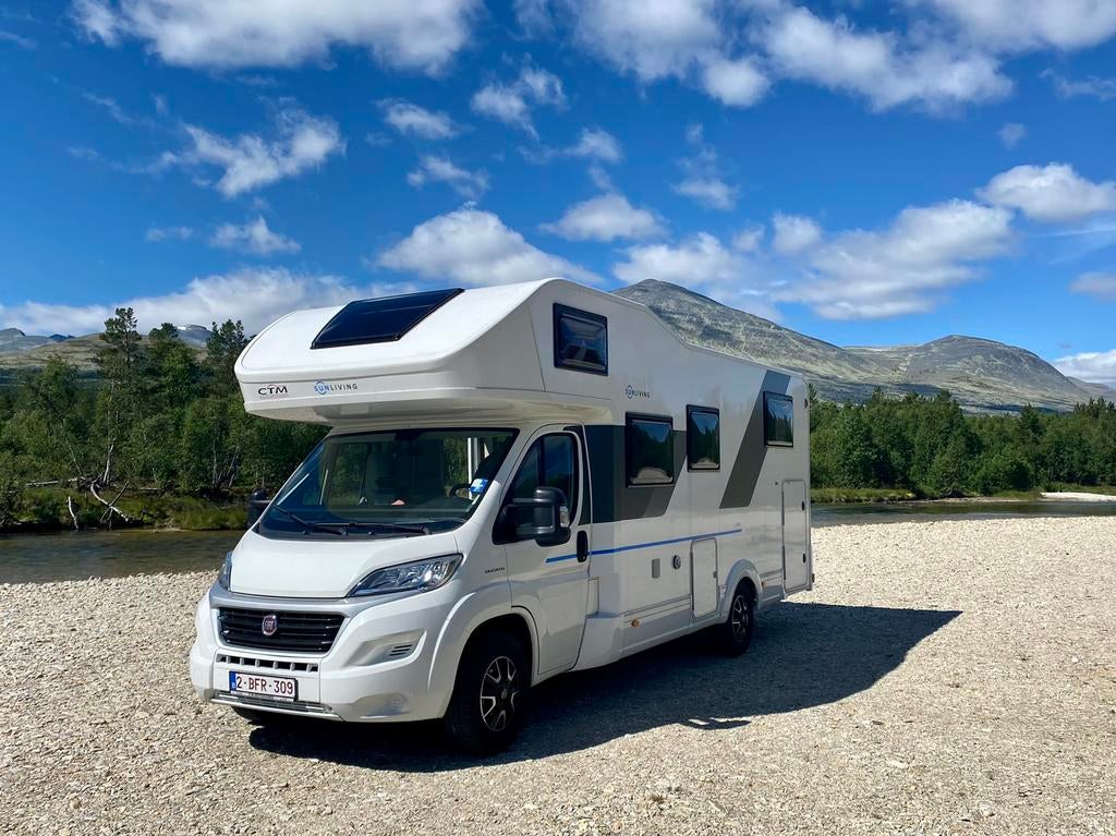 Sun Living A75SL – 5 slaapplaatsen – instapklaar, Caravans en Kamperen, Mobilhomes, Standaard zit, Alkoof, Fiat, Sun Living