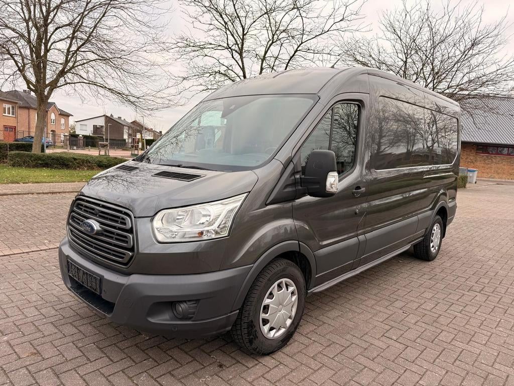 Mooie Ford Transit in mooie kleur 2.2D 2T 3 Zits Met Airco, Bedrijf, Ford, Te koop, Handgeschakeld