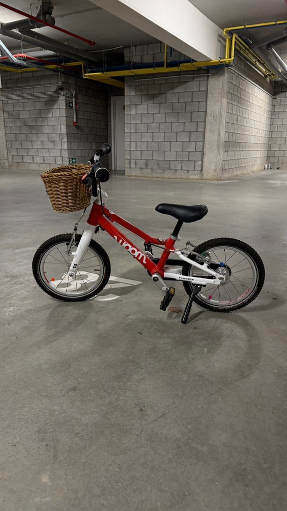 Woom kinderfiets, Fietsen en Brommers, Ophalen, Zo goed als nieuw