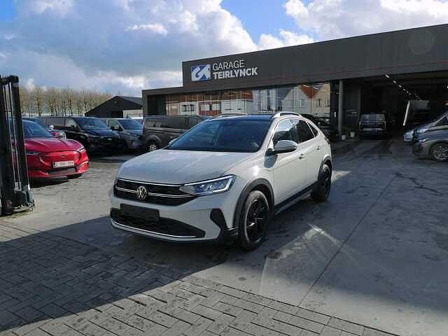 Volkswagen Taigo 1.0 TSi 95pk Business Luxe Sport '23, Auto's, Volkswagen, USB, Wit, Bedrijf, 93 pk