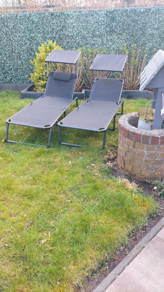 Te koop twee ligbedden., Enlèvement