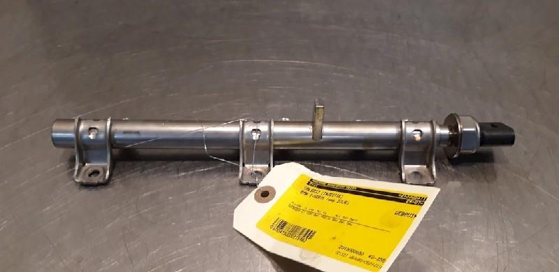 INJECTIEGALERIJ BMW 1 serie (E81) (|13537562474|7562474|), Auto-onderdelen, Gebruikt, BMW